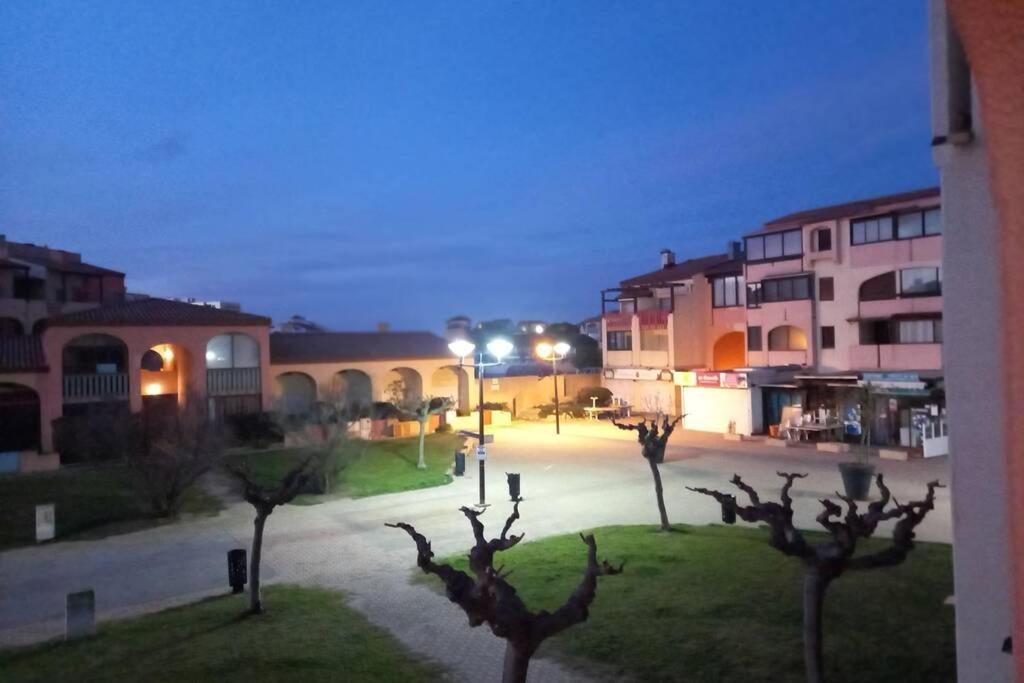 T2, Vue Sur Mer, Terrasse, Parking Prive Le Barcares Exterior photo
